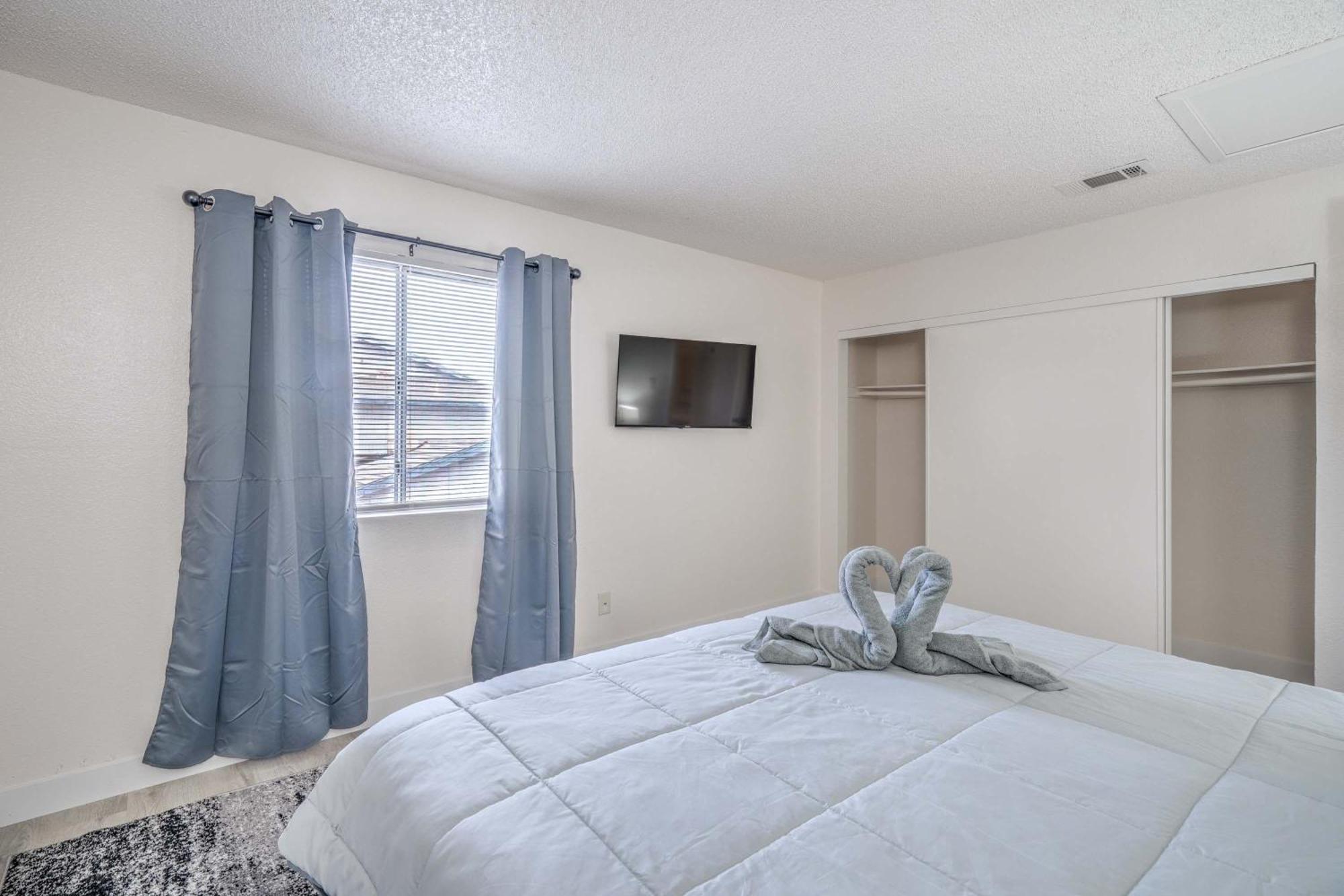 Stylish Near Vegas Strip! Sleeps 6! Ferienhaus Las Vegas